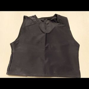 GC2B black half tank binder.